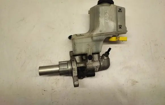 Volkswagen Golf VII Brake fluid reservoir 5Q2611301H