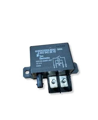 Mercedes-Benz C W204 Other relay A0035422619 23132A200127