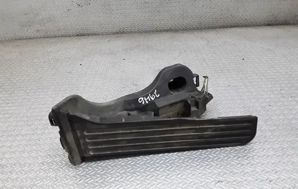 Volkswagen PASSAT B6 Accelerator throttle pedal 1K1721503L