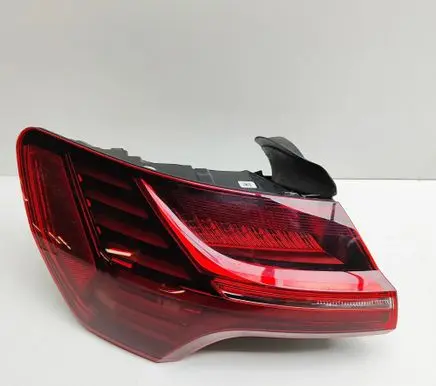 Audi e-tron Rear/tail lights 4KE945091B