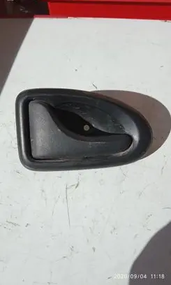 Opel Movano A Front door interior handle 7700830078