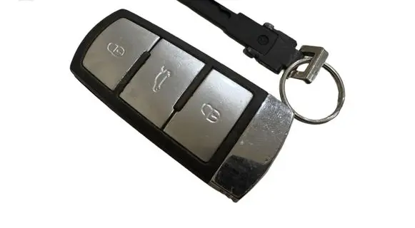 Volkswagen PASSAT B6 Ignition key/card 