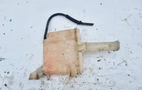 Mazda 626 Windshield washer fluid reservoir/tank 823021110