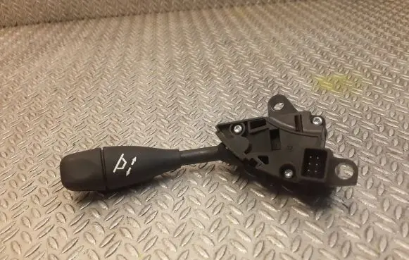 Mercedes-Benz C W203 Steering wheel adjustment handle/lever 0005453522 A0005453522
