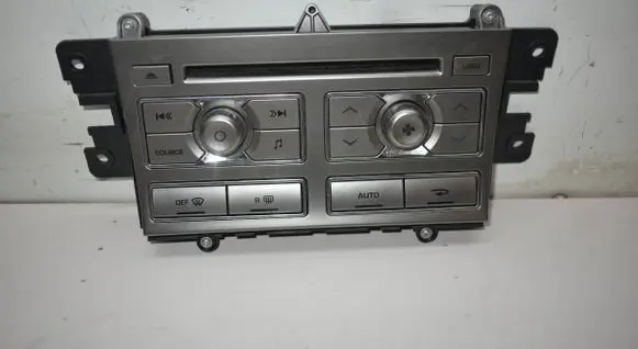 Jaguar XF X250 Climate control unit 8X2318C858BG