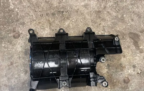 Mercedes-Benz ML W164 Oil breather separator A6421800485