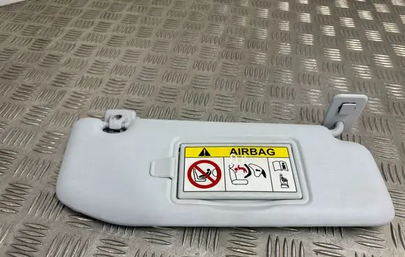 Peugeot 208 Sun visor