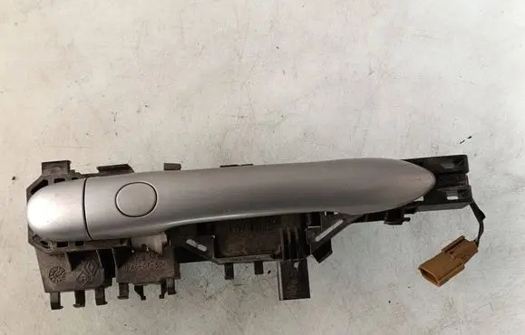Renault Scenic II - Grand scenic II Front door exterior handle 8200588111