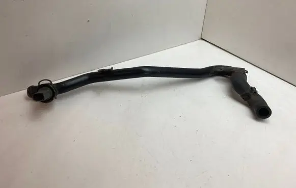 Volkswagen PASSAT B7 Engine coolant pipe/hose 5N0121065