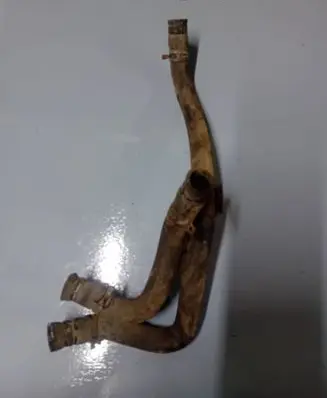 Volkswagen PASSAT B5.5 Coolant pipe/hose