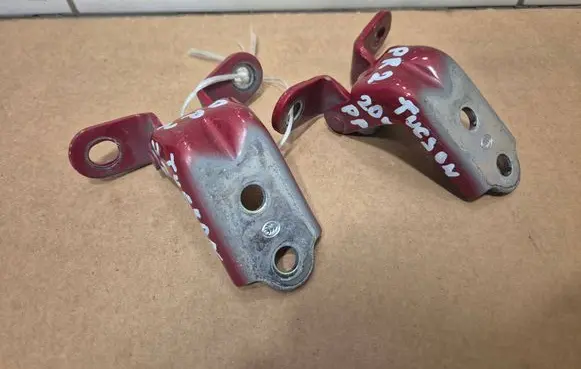 Hyundai Tucson TL Front door hinge set 