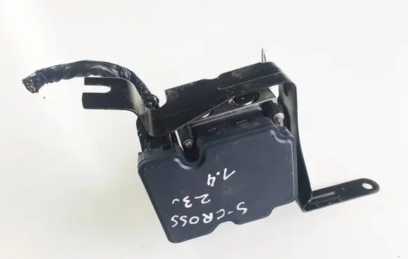 Suzuki SX4 S-Cross ABS Pump 0265235696 56110-63TA0