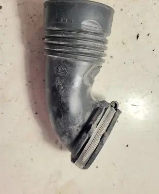Mini Cooper Countryman R60 Air intake duct part 7563812