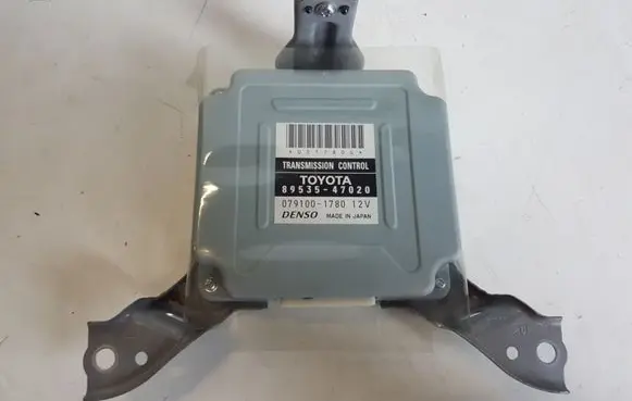 Toyota Prius (XW20) Gearbox control unit/module 8953547020 0791001780