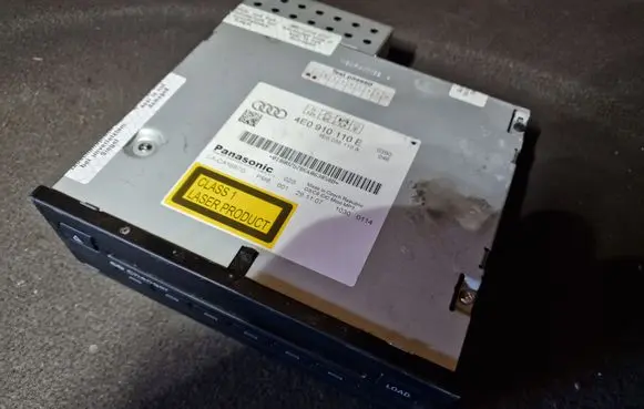 CD/DVD changer