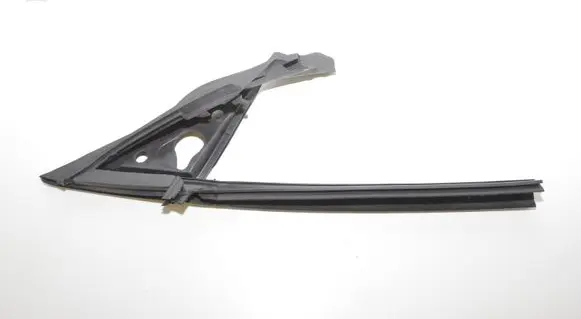 BMW 4 F36 Gran coupe Rubber seal front coupe door window 7310193