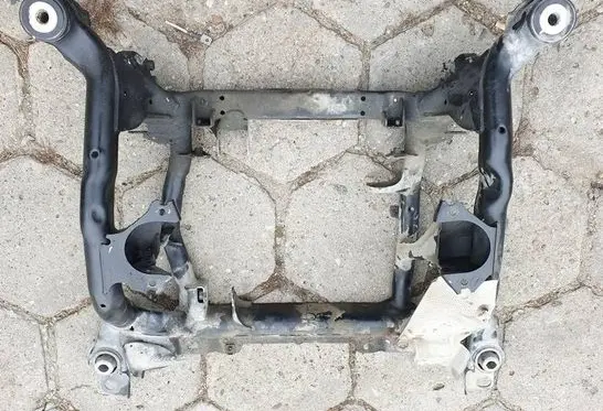 Mercedes-Benz ML W164 Front axle beam 