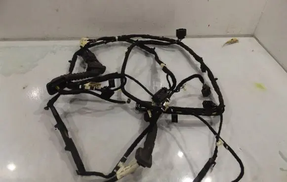 Volkswagen Touran I Tailgate/trunk wiring harness 1T0971147A