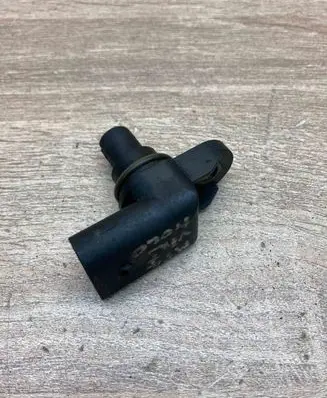 BMW 5 E39 Camshaft position sensor 2249320 6021632