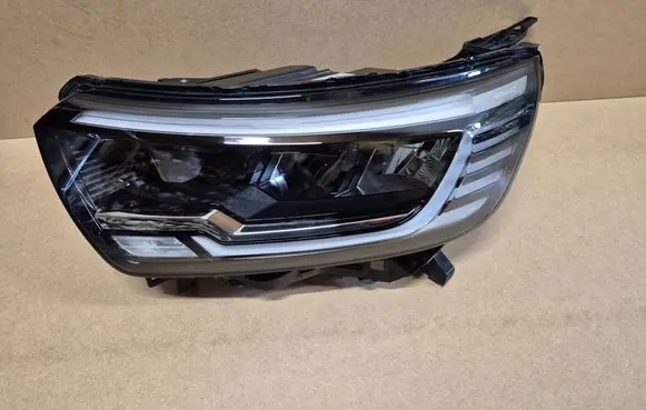 Renault Kangoo III Headlight/headlamp 260608525R