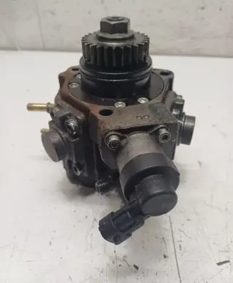 Opel Vivaro Fuel injection high pressure pump 0445010234