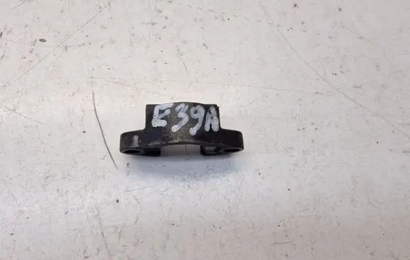 BMW 5 E39 Fuel Injector clamp holder