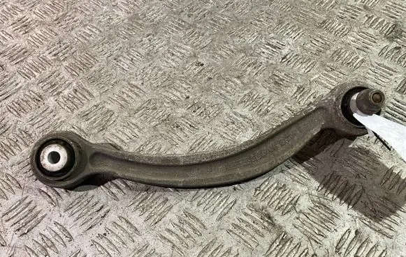 Mercedes-Benz CLS C218 AMG Rear control arm 20414