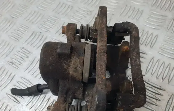 Toyota Corolla E120 E130 Rear brake caliper