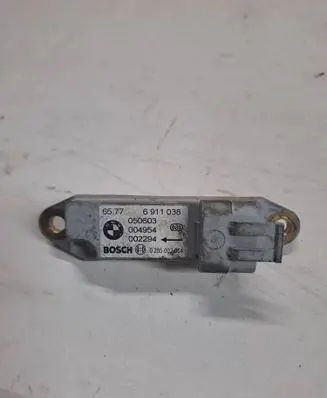 BMW X5 E53 Airbag deployment crash/impact sensor 6911038