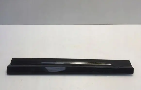 Front door trim (molding)