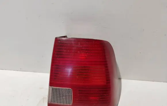 Volkswagen PASSAT B5 Rear/tail lights 3B5945096F