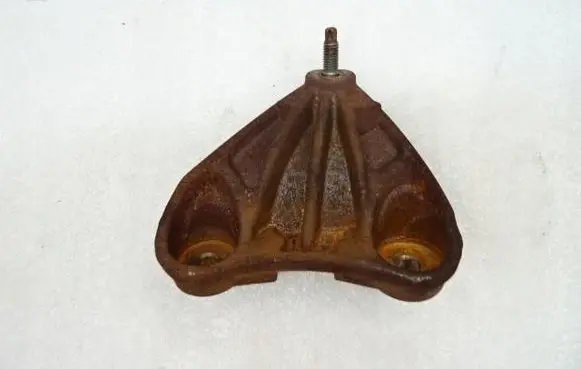 Muffler mount bracket/holder