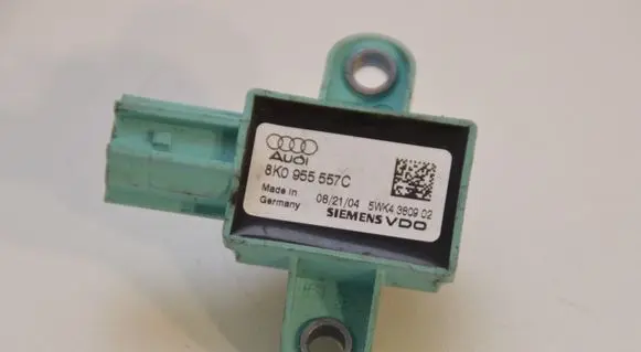 Audi A5 8T 8F Airbag deployment crash/impact sensor 8K0955557C