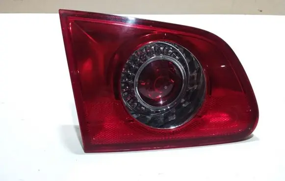 Volkswagen PASSAT B6 Tailgate rear/tail lights 3C9945093