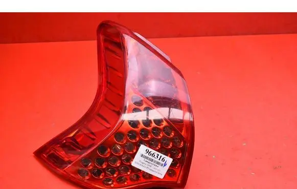 Peugeot 3008 I Rear/tail lights 9683460880