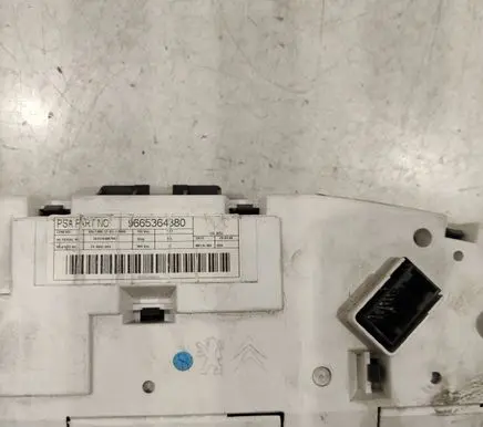 Citroen C5 Speedometer (instrument cluster) 9665364880