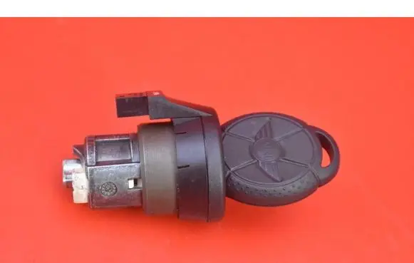 Mini One - Cooper R50 - 53 Ignition lock C592100