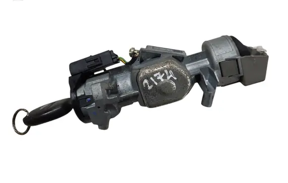 Ford Focus C-MAX Ignition lock 3M513F880AC