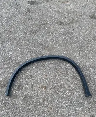 BMW X5 E70 Front arch trim 7176235 10503410