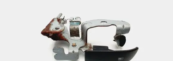 Mazda 3 I Fuel cap release pull handle 
