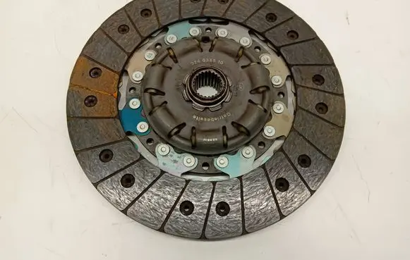 Volkswagen Jetta V Clutch pressure plate 324035510