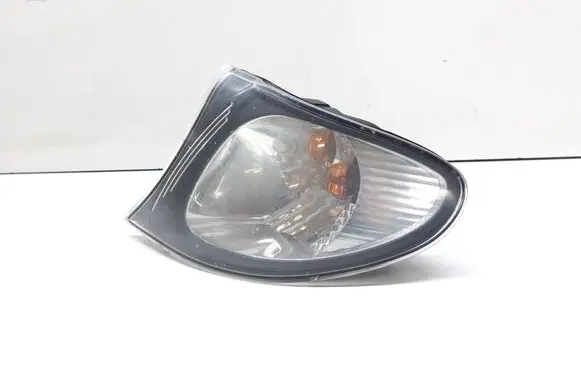 Front indicator light