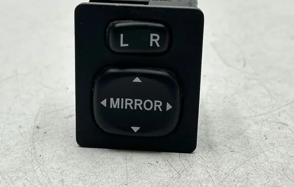 Toyota RAV 4 (XA20) Wing mirror switch 769746A 183574