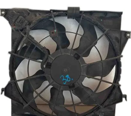 KIA Sportage Radiator cooling fan shroud