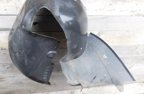 BMW Z4 E85 E86 Rear arch fender liner splash guards 7012730