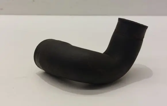 Volkswagen PASSAT B3 Engine coolant pipe/hose 