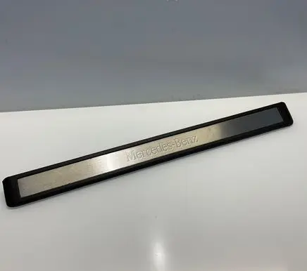 Mercedes-Benz E W211 Side skirt front trim A2116801335 2116801335