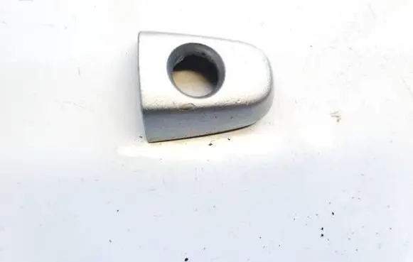 Toyota Avensis Verso Loading door cover/cap 