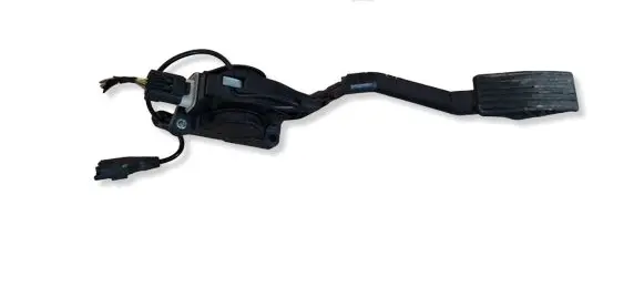 Peugeot 407 Accelerator throttle pedal 9650341780