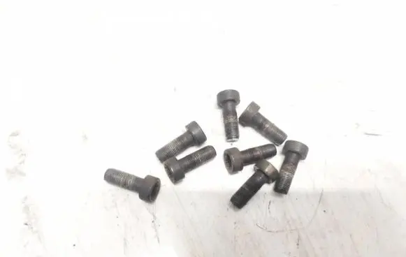 Hyundai Santa Fe Nuts/bolts 